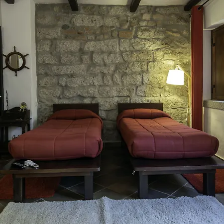 Pensión Amsicora 8 3*