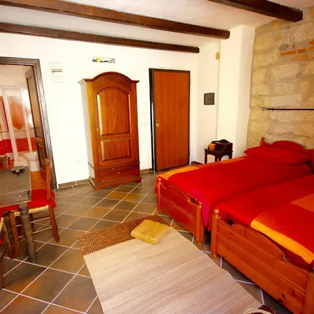 Amsicora 8 Pensión Olbia