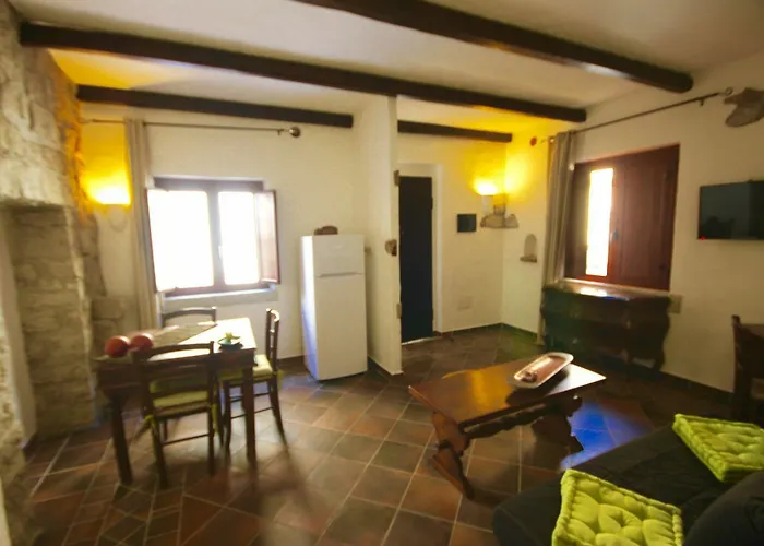 Amsicora 8 Gasthof 3*