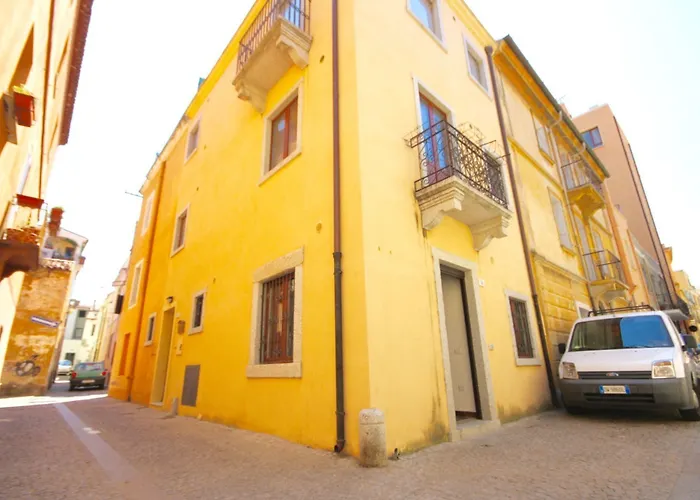 Casa de hóspedes Amsicora 8